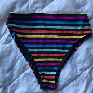 High waisted striped bottoms!